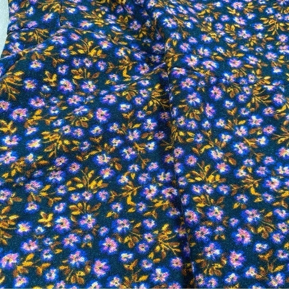 LILY White Floral Blouse - Picture 5 of 8